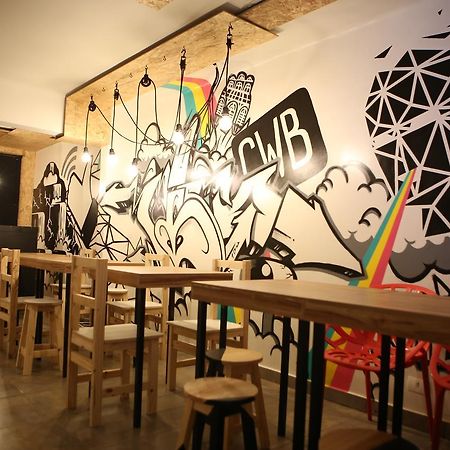 Social Hostel Cafe E Bar Curitiba Buitenkant foto