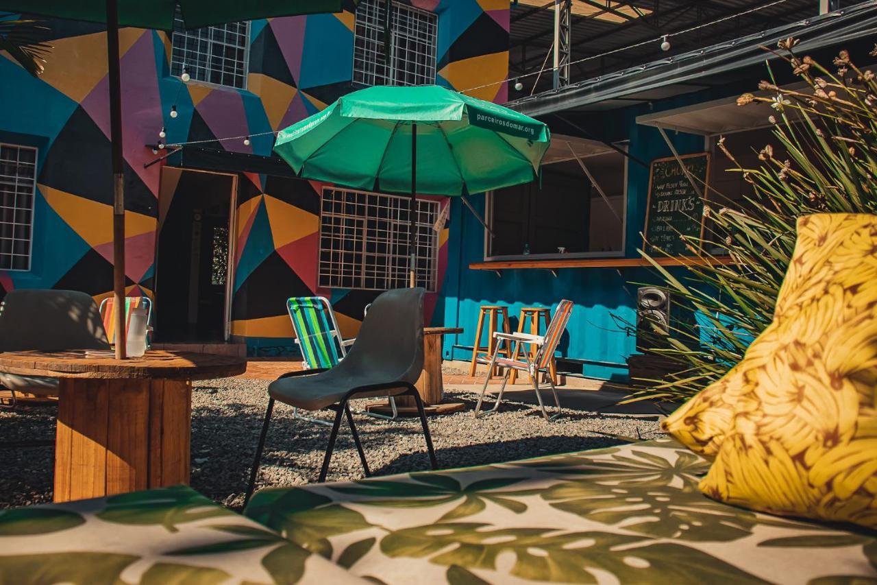 Social Hostel Cafe E Bar Curitiba Buitenkant foto