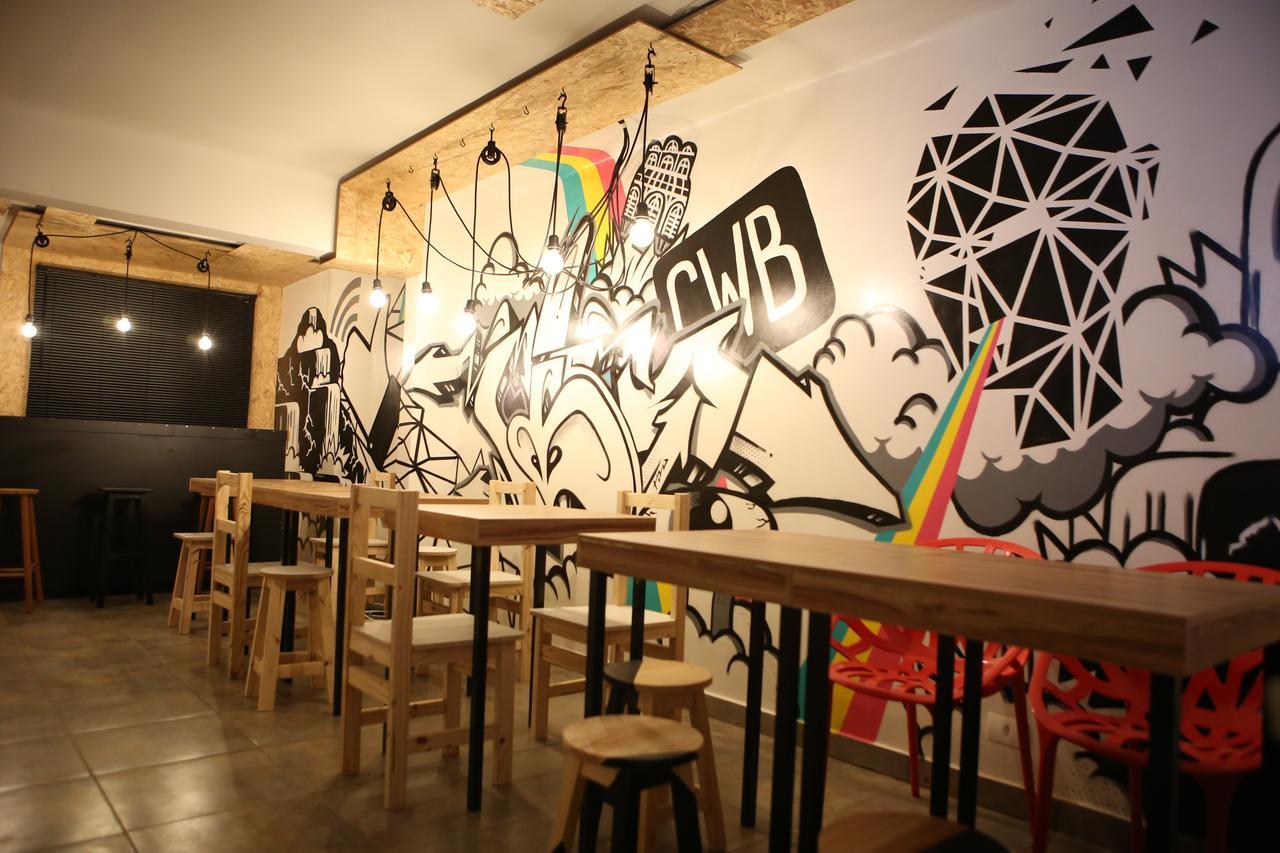 Social Hostel Cafe E Bar Curitiba Buitenkant foto